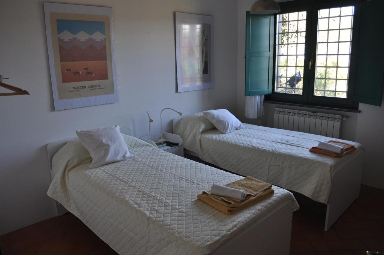 Casale Vicino Al Golf Nazionale Bed & Breakfast Monterosi Bagian luar foto