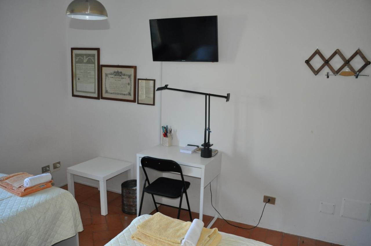 Casale Vicino Al Golf Nazionale Bed & Breakfast Monterosi Bagian luar foto