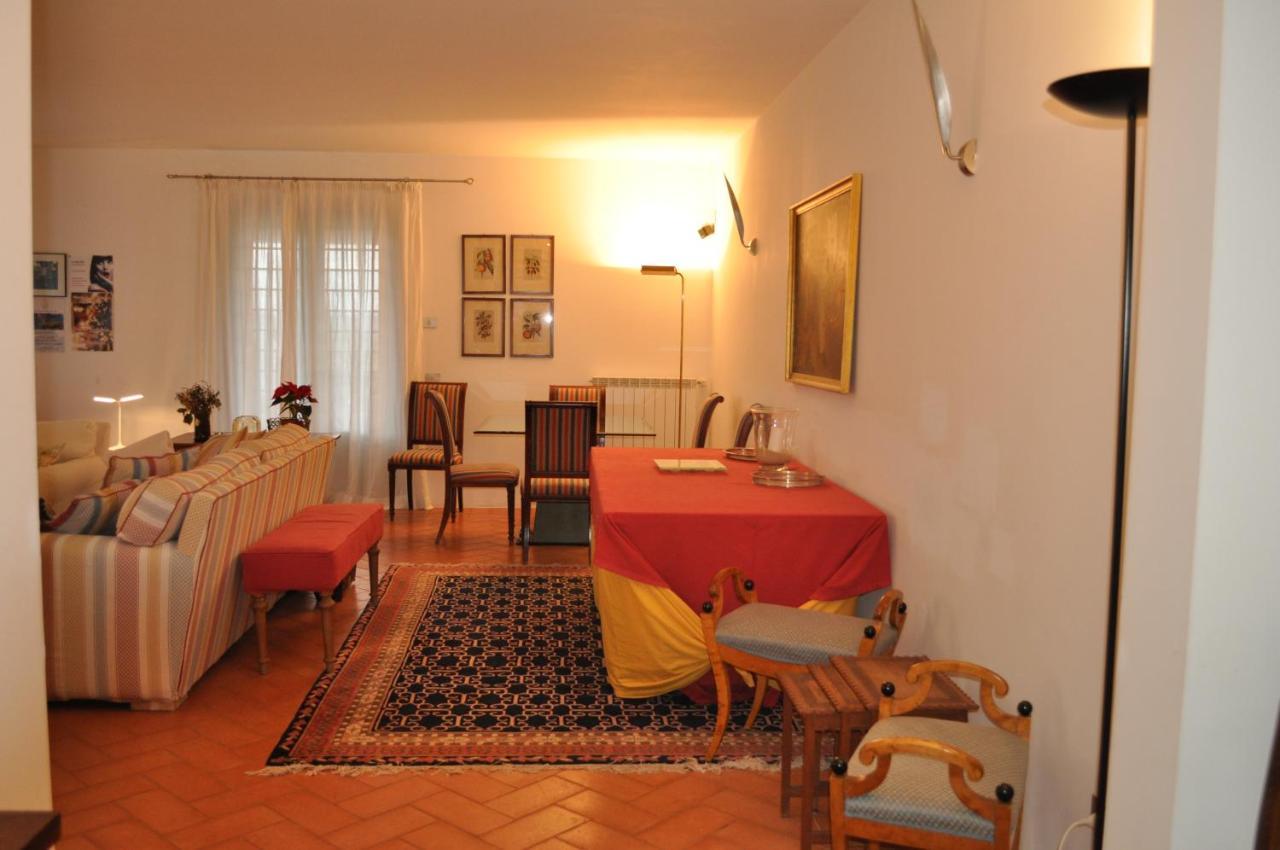 Casale Vicino Al Golf Nazionale Bed & Breakfast Monterosi Bagian luar foto